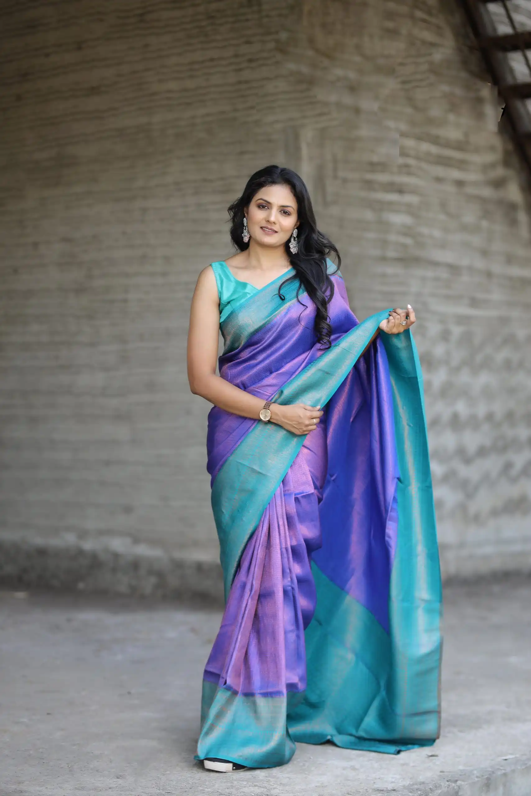 GK Kubera Royal Blue Color Soft Silk Beautiful Rich Pallu All Over Saree Events Casual Wedding Festive . Expected Delivery  4-6 Working Days @1999/- | Sarees, Bollywood Sarees, Creative Sarees, Designer Sarees, Embroidered Sarees, Ethnic Saree, Modern Digital sarees, Party Wear Sarees