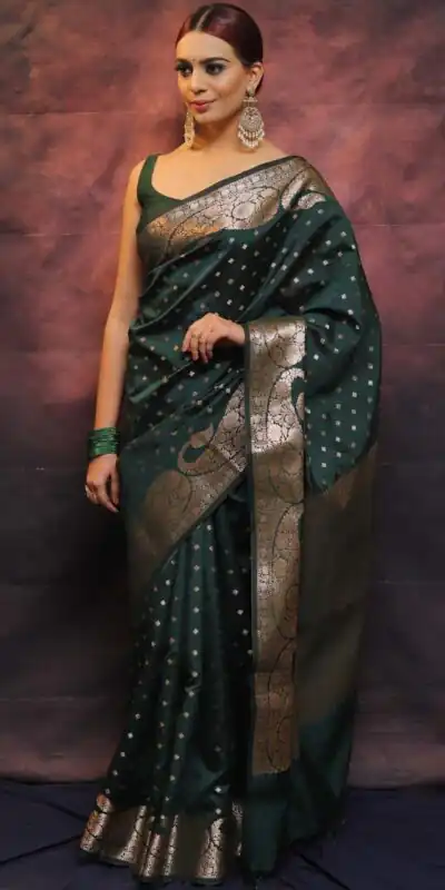 MS 443 Green Color Soft Lichi Silk Beautiful Rich Pallu All Over Saree Casual, Party Wear, Wedding, Events, Etc. Expected Delivery 4-6 Working Days 1399/- | Sarees, Bollywood Sarees, Creative Sarees, Designer Sarees, Embroidered Sarees, Ethnic Saree, Modern Digital sarees, Party Wear Sarees