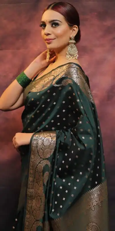 MS 443 Green Color Soft Lichi Silk Beautiful Rich Pallu All Over Saree Casual, Party Wear, Wedding, Events, Etc. Expected Delivery 4-6 Working Days 1399/- | Sarees, Bollywood Sarees, Creative Sarees, Designer Sarees, Embroidered Sarees, Ethnic Saree, Modern Digital sarees, Party Wear Sarees
