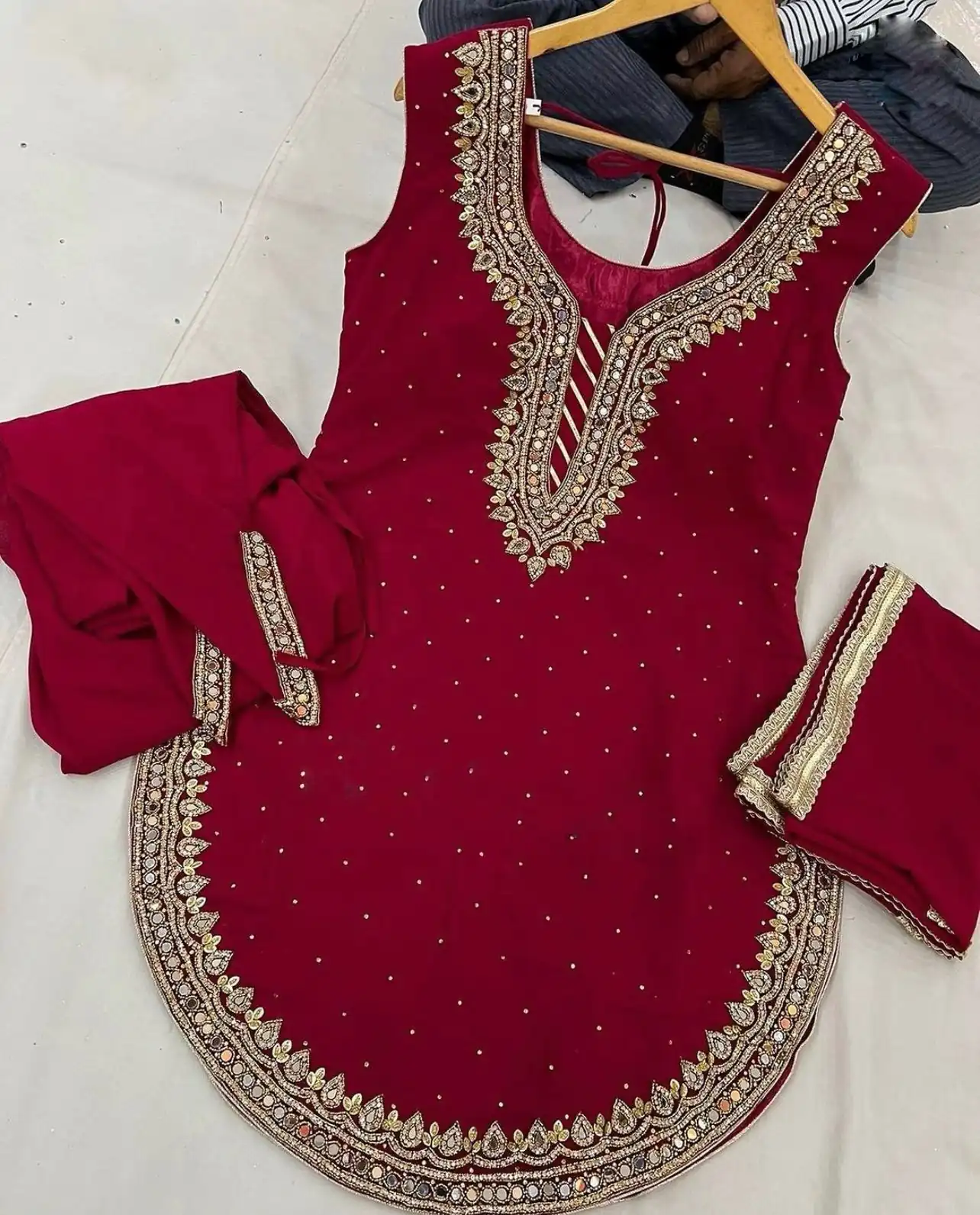 SRK 5138 Red Color Pure Chinnon Embroidery Diamond Salwar Suit Wedding, Party, Festive, Events Expected Delivery 4-6 Working Days @ 1949/- | Jump Suits, Salwar suit, Designer Suits, Casual Suits, Creative suits, Palazzo Suits, Party Wear Suits, Patiala Suits, Straight Suits