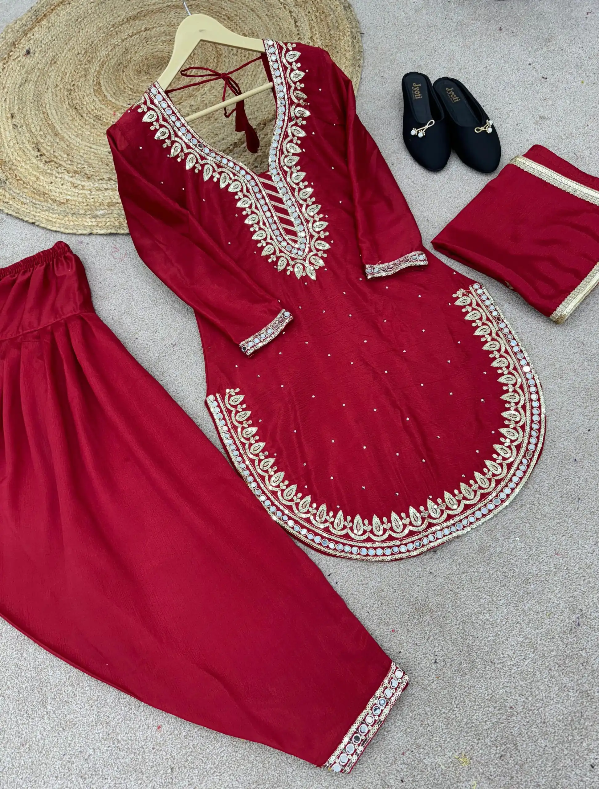 SRK 5138 Red Color Pure Chinnon Embroidery Diamond Salwar Suit Wedding, Party, Festive, Events Expected Delivery 4-6 Working Days @ 1949/- | Jump Suits, Salwar suit, Designer Suits, Casual Suits, Creative suits, Palazzo Suits, Party Wear Suits, Patiala Suits, Straight Suits