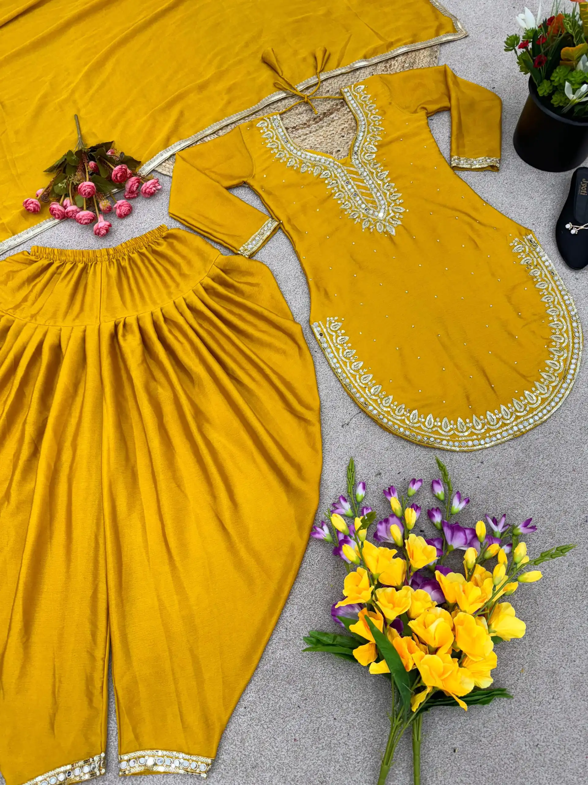 SRK 5138 Yellow Color Pure Chinnon Embroidery Diamond Salwar Suit Wedding, Party, Festive, Events Expected Delivery 4-6 Working Days @ 1949/- | Jump Suits, Salwar suit, Designer Suits, Casual Suits, Creative suits, Palazzo Suits, Party Wear Suits, Patiala Suits, Straight Suits