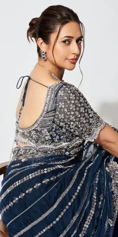 ST 1036 Navy Blue Color Blooming Vichitra Embroidery Lehenga Saree Casual, Wedding, Party, Festive, Events Etc. Expected Delivery 4-6 Working Days @2199/- | Lehenga, Bollywood Lehenga, Creative Lehenga, Designer Lehenga, Embroidered Lehenga, Party Wear Lehenga