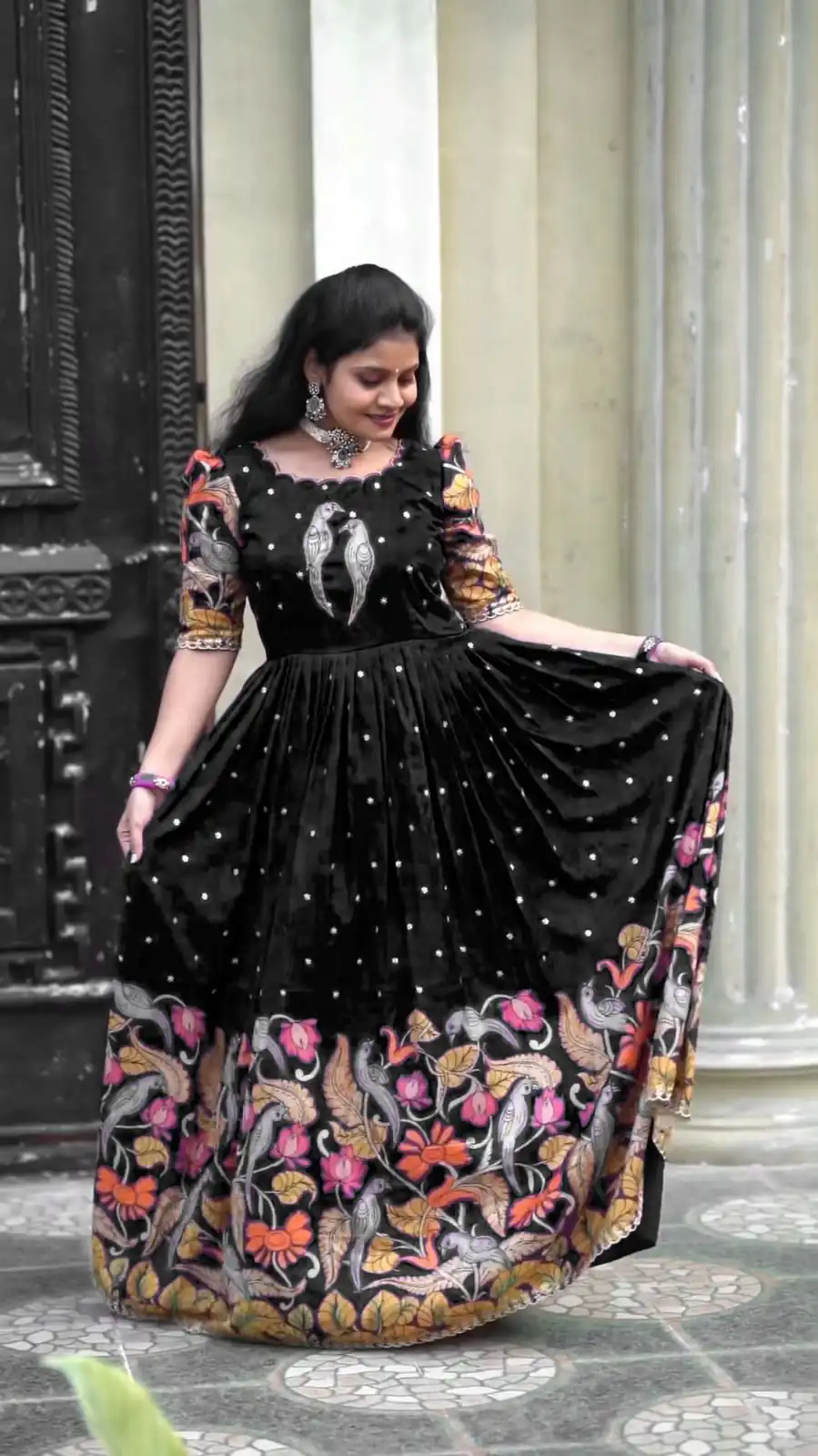PC 307 Black Color Chant Crepe Kalamkari Printed Gown Casual, Party Wear, Events, Festivals Wear Etc. Expected Delivery 4-6 Working Days @1899/- | Gowns, Bollywood Gowns, Creative Gowns, Designer Gowns, Embroidered Gowns, Party Wear Gowns