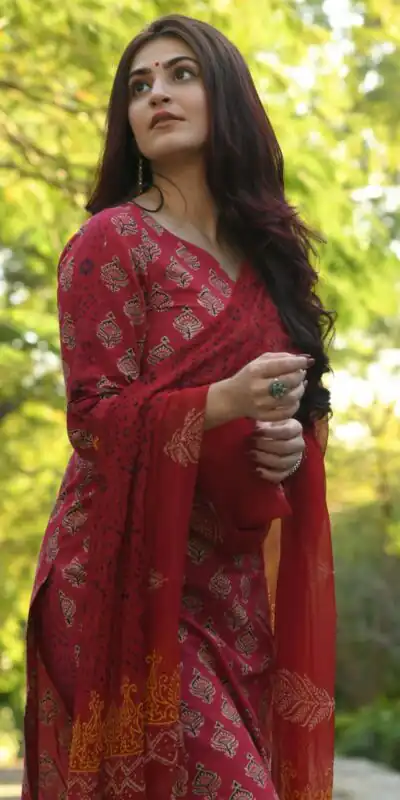 DDH BERRY MAROON Color Viscose Cotton Printed Work Salwar Suit Casual, Party, Wedding, Festive, Events Etc. Expected Delivery 4-6 Working Days @1549/- | Salwar suit, Designer Suits, Casual Suits, Creative suits, Palazzo Suits, Party Wear Suits, Patiala Suits, Straight Suits