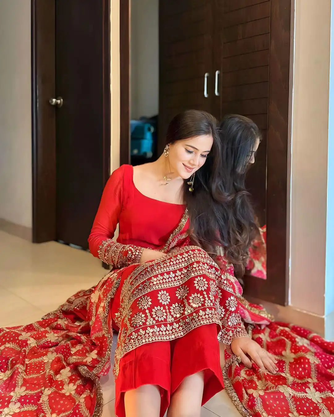 VLM 169 Red color Georgette Embroidery Work Salwar Suit Casual, Wedding, Party, Festive, Events . Expected Delivery 4-6 Working Days @1899/- | Jump Suits, Salwar suit, Designer Suits, Casual Suits, Creative suits, Palazzo Suits, Party Wear Suits, Patiala Suits, Straight Suits