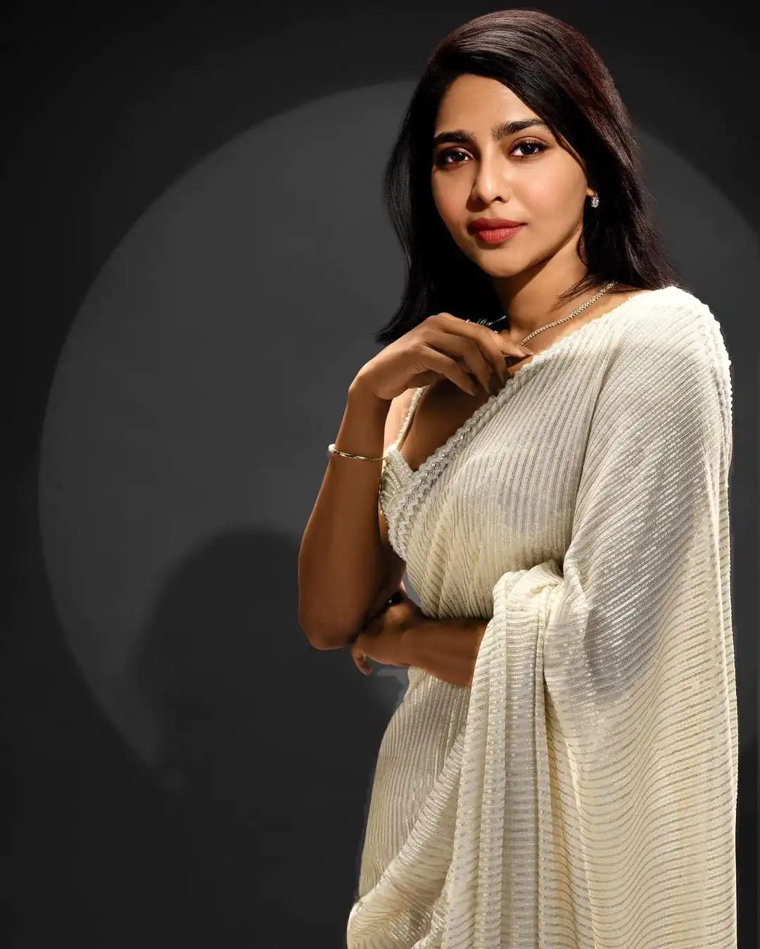 DF 3392 White Color Georgette Sequins Embroidery Work Saree Casual, Party Wear, Wedding, Events Etc Delivery Expected.4-6 Working Days 1799/- | Sarees, Bollywood Sarees, Creative Sarees, Designer Sarees, Embroidered Sarees, Ethnic Saree, Modern Digital sarees, Party Wear Sarees