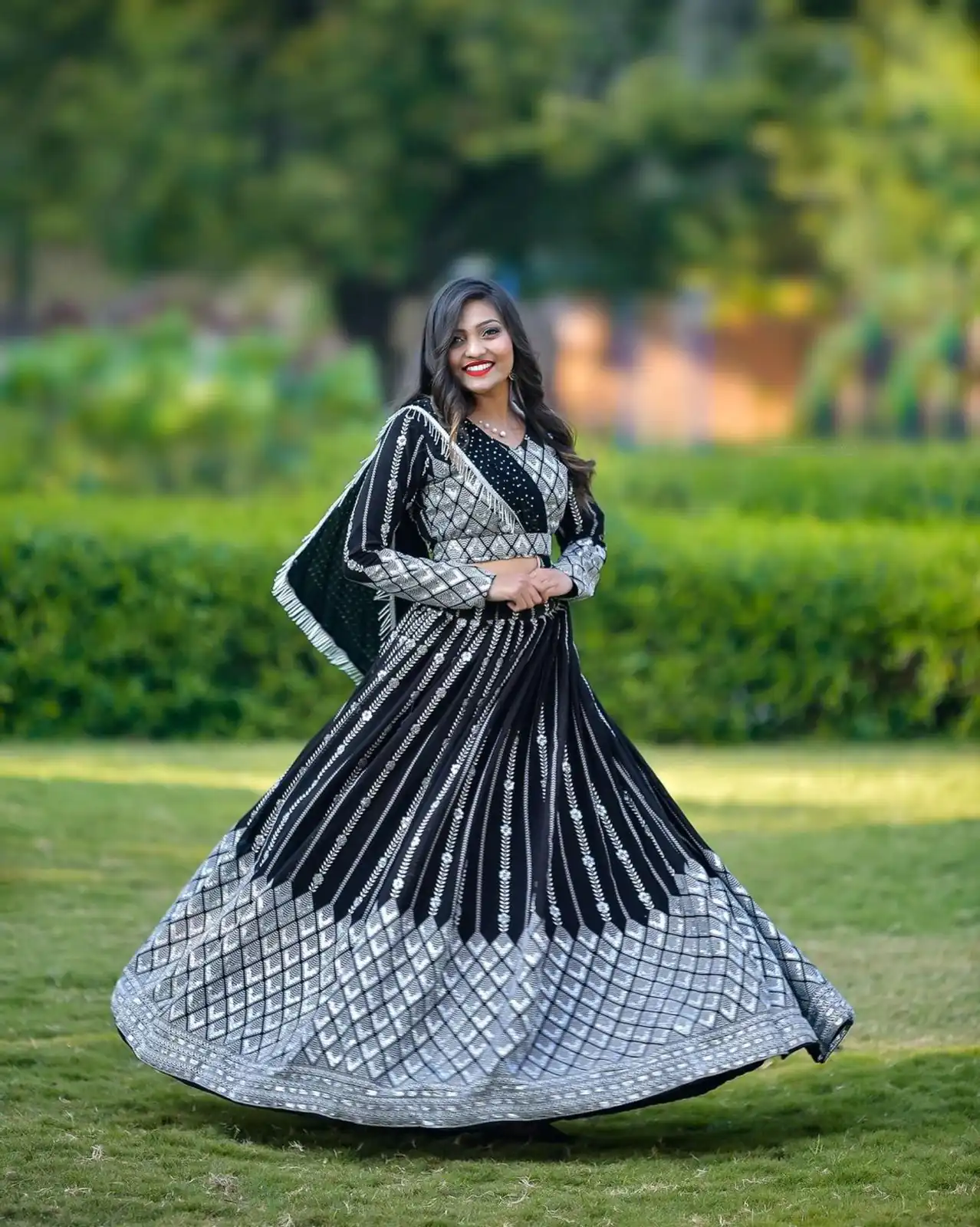 Ram 001 Black Color Georgette Sequence Thread Work With Zari Lehenga Choli Casual, Wedding, Festive, Events Expected Delivery 4-6 Working Days @2949/- | Lehenga, Bollywood Lehenga, Creative Lehenga, Designer Lehenga, Embroidered Lehenga, Party Wear Lehenga