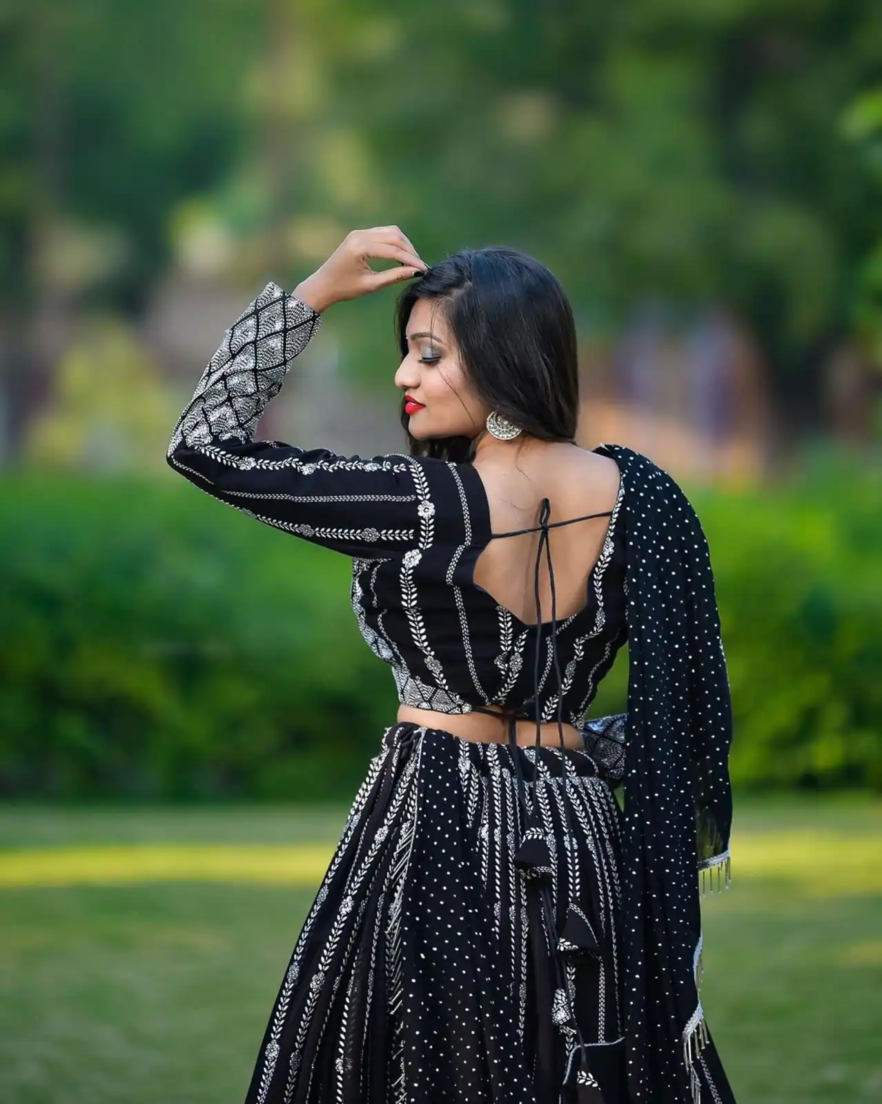 Ram 001 Black Color Georgette Sequence Thread Work With Zari Lehenga Choli Casual, Wedding, Festive, Events Expected Delivery 4-6 Working Days @2949/- | Lehenga, Bollywood Lehenga, Creative Lehenga, Designer Lehenga, Embroidered Lehenga, Party Wear Lehenga