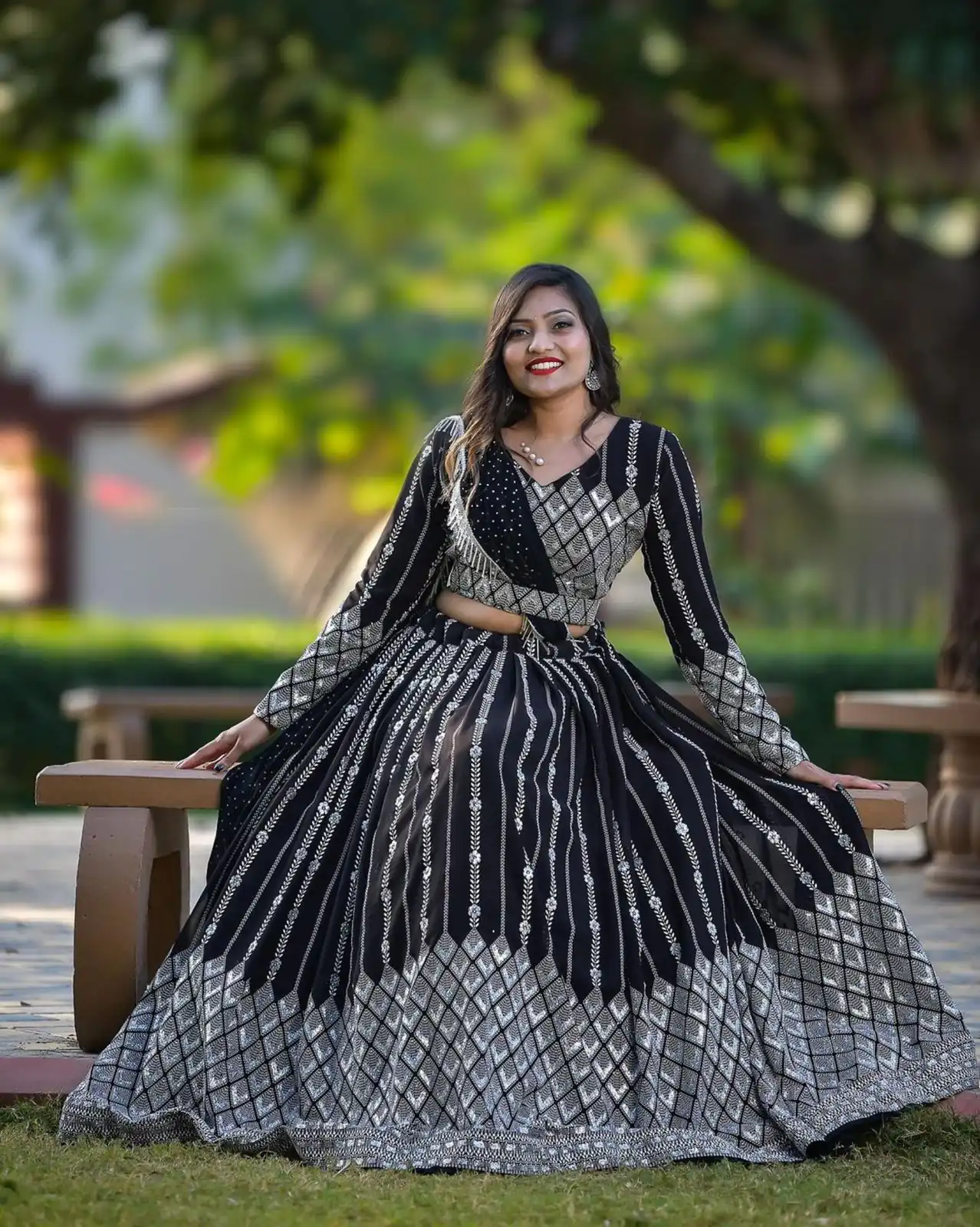 Ram 001 Black Color Georgette Sequence Thread Work With Zari Lehenga Choli Casual, Wedding, Festive, Events Expected Delivery 4-6 Working Days @2949/- | Lehenga, Bollywood Lehenga, Creative Lehenga, Designer Lehenga, Embroidered Lehenga, Party Wear Lehenga