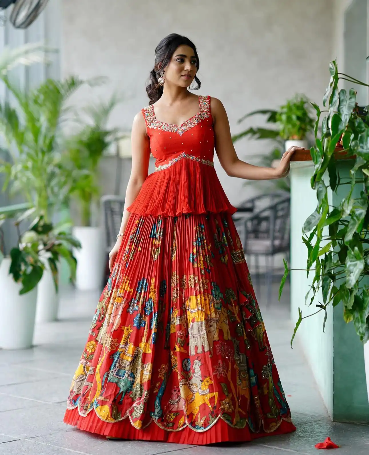PC 372 Red Color Chinon Embroidery Thread Work Lehenga Choli Casual, Party Wear, Events, Festivals Wear Expected Delivery 4-6 Working Days @2149/- | Lehenga, Bollywood Lehenga, Creative Lehenga, Designer Lehenga, Embroidered Lehenga, Party Wear Lehenga