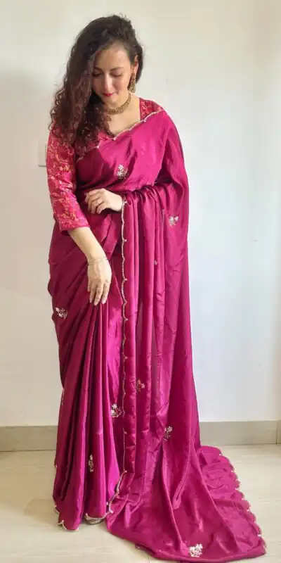  AC BEAUTY Pink Color Soft Chinnon Hand Work Flower Design Saree Casual, Wedding, Festive, Events Expected Delivery 4-6 Working Days @2449/- | Sarees, Bollywood Sarees, Creative Sarees, Designer Sarees, Embroidered Sarees, Ethnic Saree, Modern Digital sarees, Party Wear Sarees