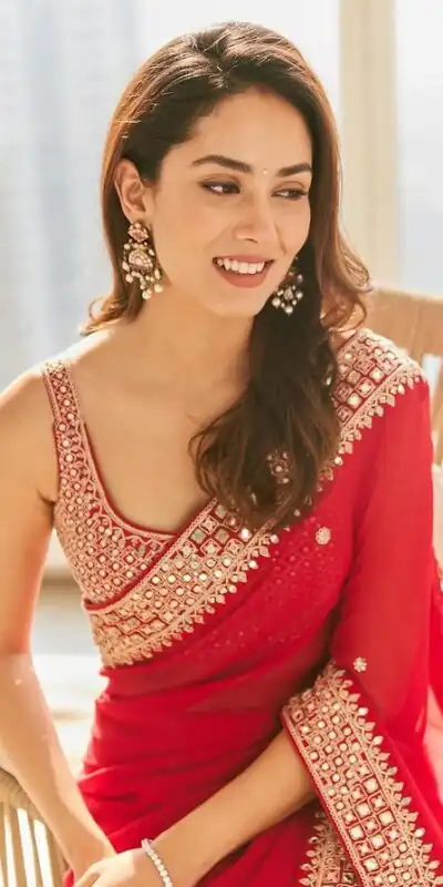 DS BT 381Red Color Georgette Dori Thread Sequence Work Saree Wedding, Party, Festive, Events Expected Delivery 4-6 Working Days @ 1699/- | Sarees, Bollywood Sarees, Creative Sarees, Designer Sarees, Embroidered Sarees, Ethnic Saree, Modern Digital sarees, Party Wear Sarees