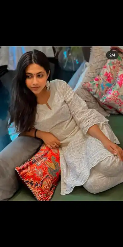 MF 314 White Color Heavy Cotton Chicken Embroidery Work Kurti Wedding, Party, Festive, Events Etc.   Expected Delivery 4-6 Working Days @1499/- | Kurti, Bollywood Kurti, Creative Kurtis, Designer Kurti, Party Wear Kurti, Selfie Kurti