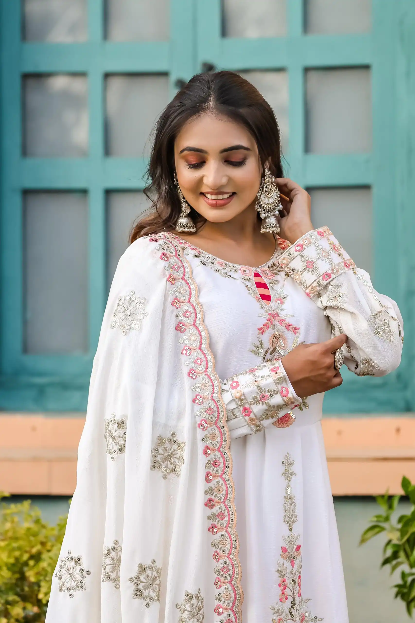 SRK 5163 White Color Chinnon Silk Embroidery Salwar Suit Wedding, Party, Festive, Events Expected Delivery 4-6 Working Days @ 2299/- | Salwar suit, Designer Suits, Casual Suits, Creative suits, Palazzo Suits, Party Wear Suits, Patiala Suits, Straight Suits