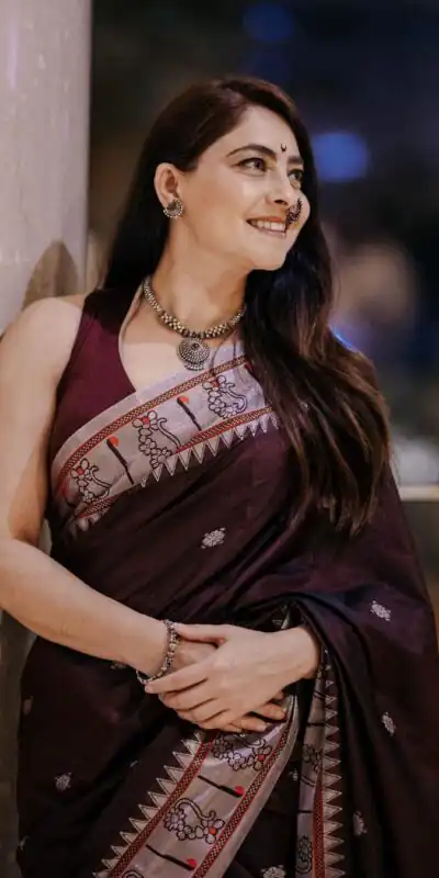 SC Plathian silk Coffee Color Soft Lichi Silk Silver Zari Design Saree , Party Wear, Events, Festivals Expected Delivery 4-6 Working Days 1499/- | Sarees, Bollywood Sarees, Creative Sarees, Designer Sarees, Embroidered Sarees, Ethnic Saree, Modern Digital sarees, Party Wear Sarees