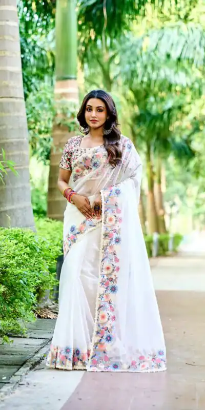 BT 3086 White Color Organza Silk Embroidery Thread Work Saree Events Casual, Wedding, Festive, Events Etc. Expected Delivery  4-6 Working Days @1999/- | Sarees, Bollywood Sarees, Creative Sarees, Designer Sarees, Embroidered Sarees, Ethnic Saree, Modern Digital sarees, Party Wear Sarees