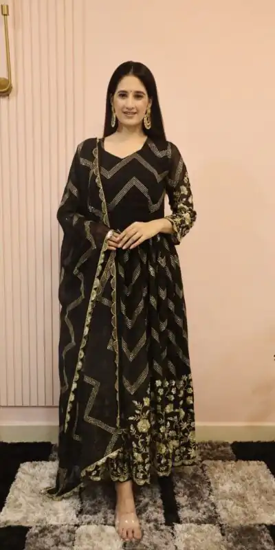  DC G51 Black Color Georgette Sequence Embroidery Gown Casual, Wedding, Party, Festive, Events Etc. Expected Delivery 4-6 Working Days @2099/- | Gowns, Bollywood Gowns, Creative Gowns, Designer Gowns, Embroidered Gowns, Party Wear Gowns