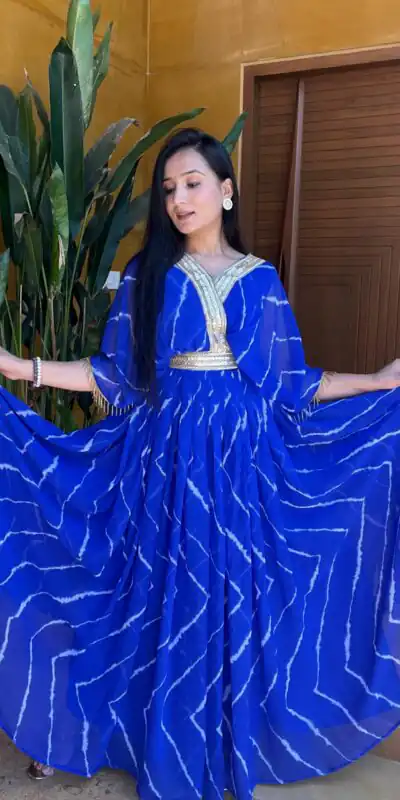   Ram 006 Royal Blue Color Fox Georgette Embroidery Lace Work Gown Casual, Wedding, Party, Festive, Events Etc. Expected Delivery 4-6 Working Days @1949/- | Gowns, Bollywood Gowns, Creative Gowns, Designer Gowns, Embroidered Gowns, Party Wear Gowns