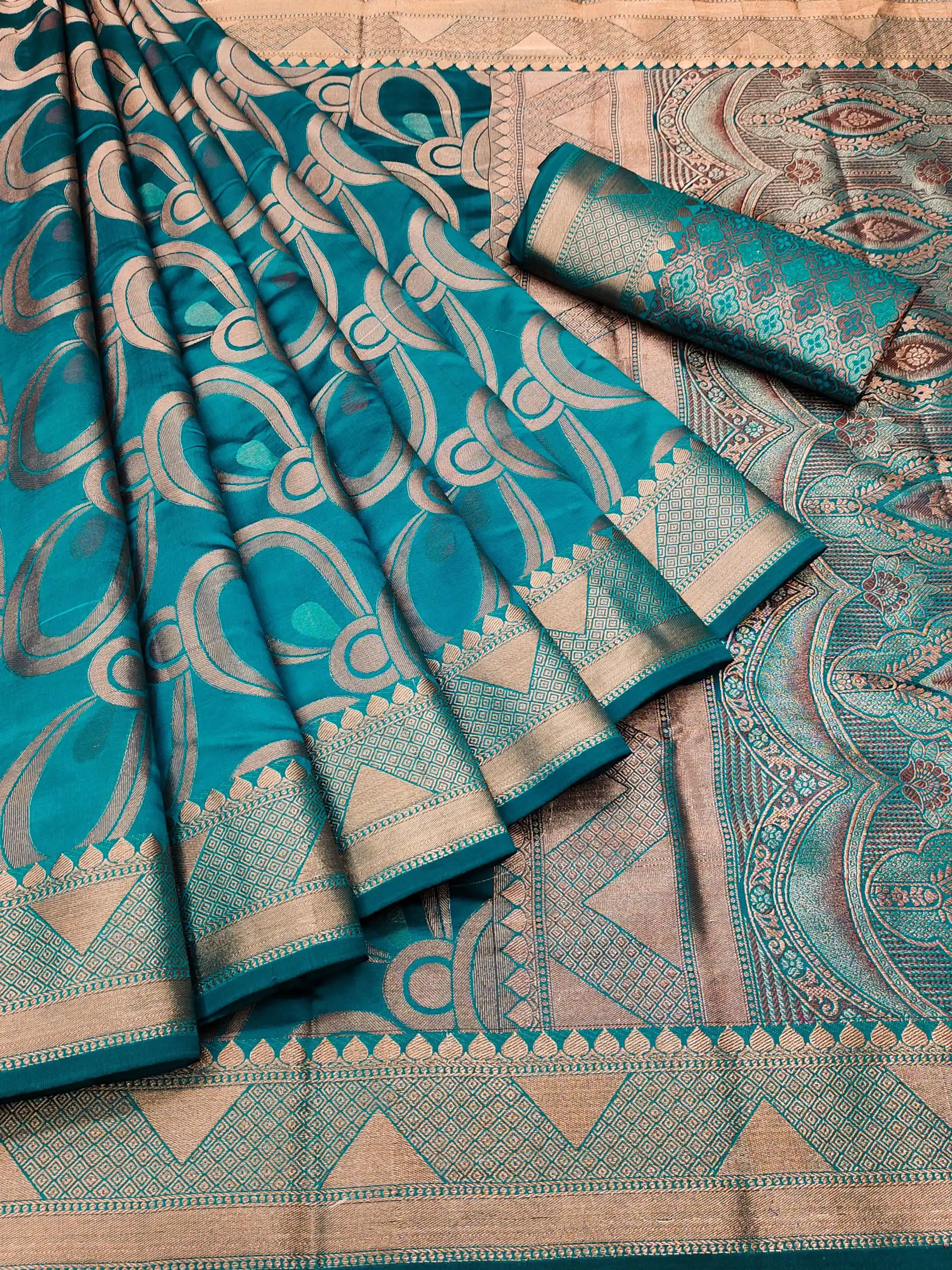 MB™️ 3278 Sky Blue Color Soft Lichi Silk Beautiful Cooper Zari Saree Casual, Wedding, Party, Festival, Events, Etc. Expected Delivery 4-6 Working Days @1699 | Sarees, Bollywood Sarees, Creative Sarees, Designer Sarees, Embroidered Sarees, Ethnic Saree, Modern Digital sarees, Party Wear Sarees
