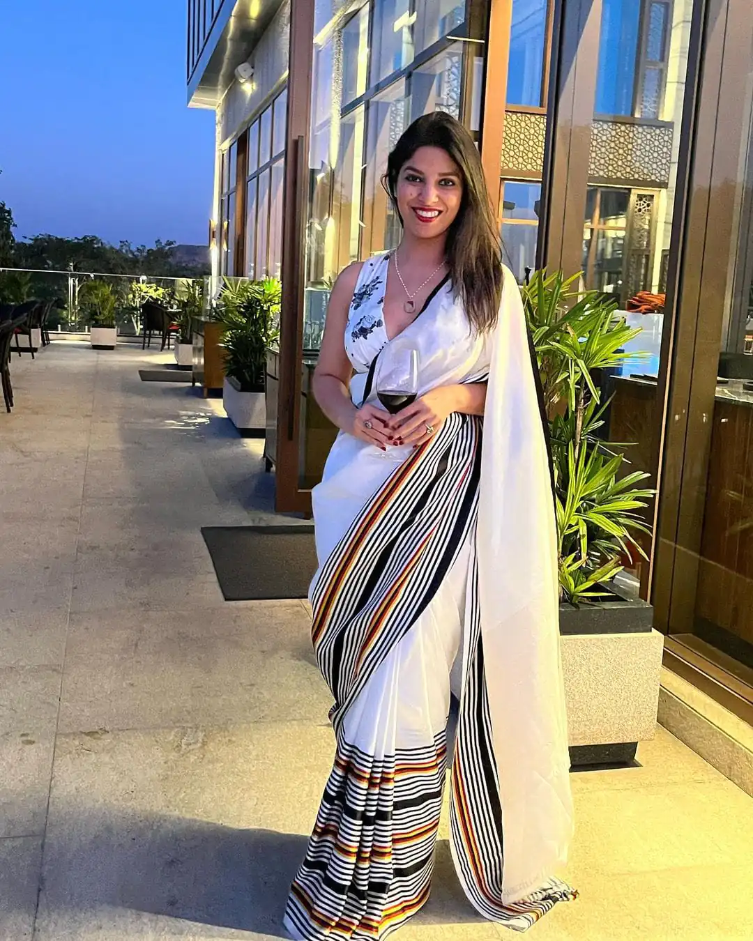  JM CLASS White Color Satin Silk Blouse Digital Print Saree, Party Wear, Events, Festivals Expected Delivery 4-6 Working Days 1549/- | Sarees, Bollywood Sarees, Creative Sarees, Designer Sarees, Embroidered Sarees, Ethnic Saree, Modern Digital sarees, Party Wear Sarees