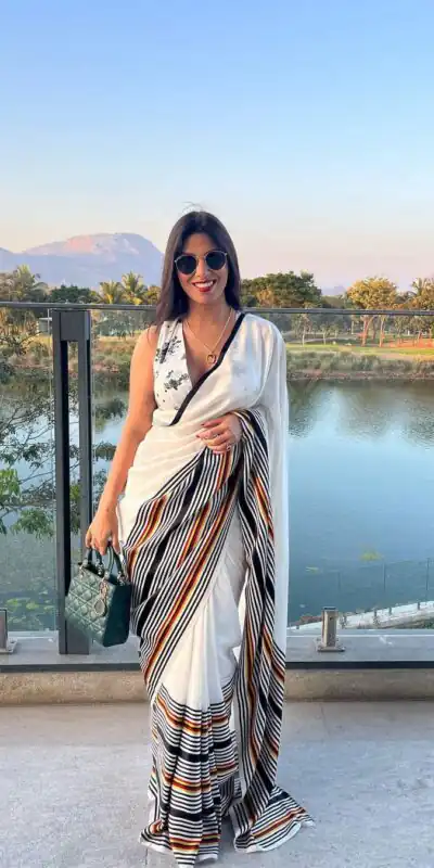  JM CLASS White Color Satin Silk Blouse Digital Print Saree, Party Wear, Events, Festivals Expected Delivery 4-6 Working Days 1549/- | Sarees, Bollywood Sarees, Creative Sarees, Designer Sarees, Embroidered Sarees, Ethnic Saree, Modern Digital sarees, Party Wear Sarees