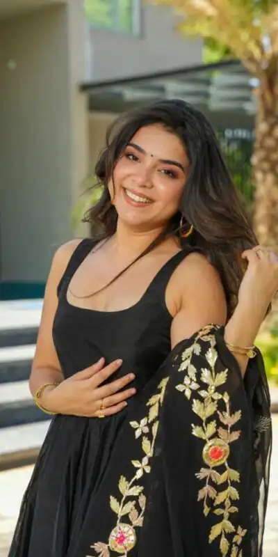 RTC 5710 Black Color Chinon silk Thread Sequence Salwar Suit Wedding, Party, Festive, Events Etc. Expected Delivery 4-6 Working Days @2299/- | Salwar suit, Designer Suits, Casual Suits, Creative suits, Palazzo Suits, Party Wear Suits, Patiala Suits, Straight Suits