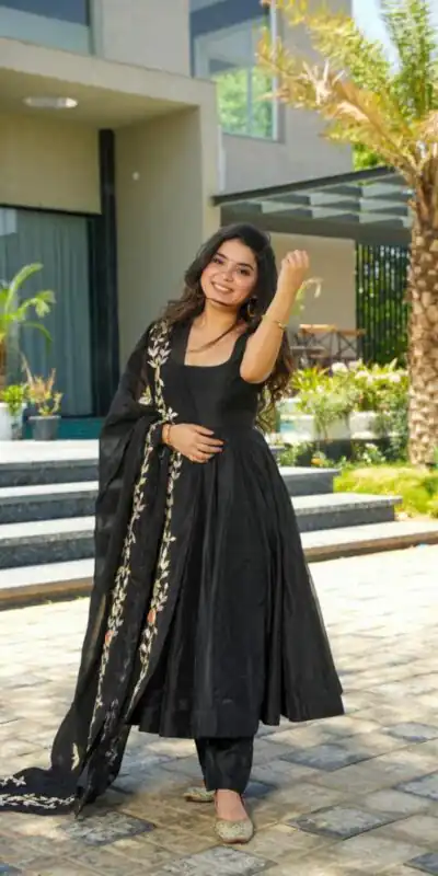 RTC 5710 Black Color Chinon silk Thread Sequence Salwar Suit Wedding, Party, Festive, Events Etc. Expected Delivery 4-6 Working Days @2299/- | Salwar suit, Designer Suits, Casual Suits, Creative suits, Palazzo Suits, Party Wear Suits, Patiala Suits, Straight Suits