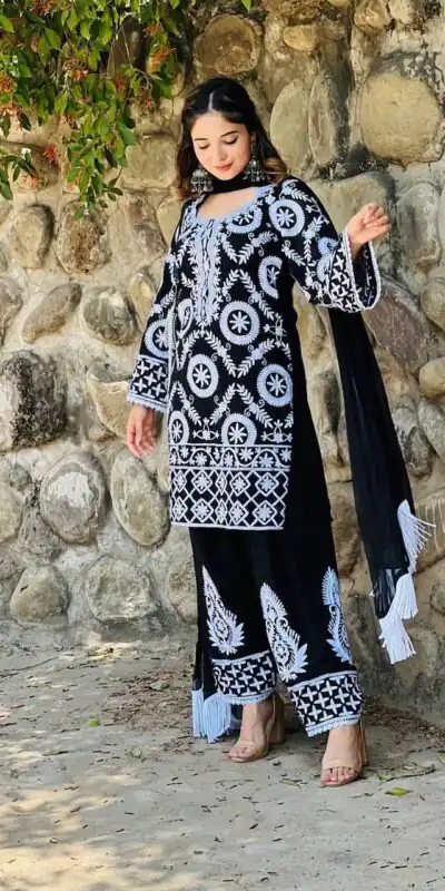 RTC 5624 Black Color Foix Georgette Chine Stitched Salwar Suit Wedding, Party, Festive, Events Etc. Expected Delivery 4-6 Working Days @2149/- | Jump Suits, Salwar suit, Designer Suits, Casual Suits, Creative suits, Palazzo Suits, Party Wear Suits, Patiala Suits, Straight Suits