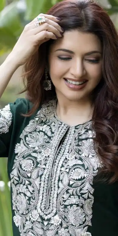 RTC 5709 Green Color Maslin Thread Sequence Work Salwar Suit Casual, Wedding, Party, Festive, Events. Expected Delivery 4-6 Working Days @2049/- | Salwar suit, Designer Suits, Casual Suits, Creative suits, Palazzo Suits, Party Wear Suits, Patiala Suits, Straight Suits