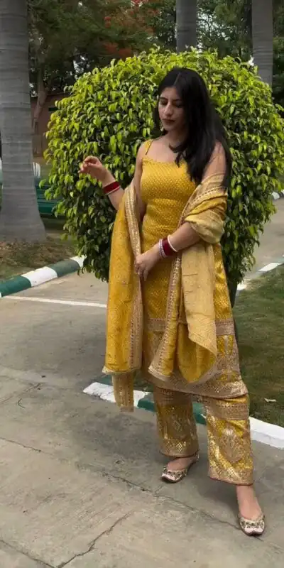 VLM 191 Yellow color Georgette Embroidery Digital Print Salwar Suit Casual, Wedding, Party, Festive, Events . Expected Delivery 4-6 Working Days @1999/- | Jump Suits, Salwar suit, Designer Suits, Casual Suits, Creative suits, Palazzo Suits, Party Wear Suits, Patiala Suits, Straight Suits