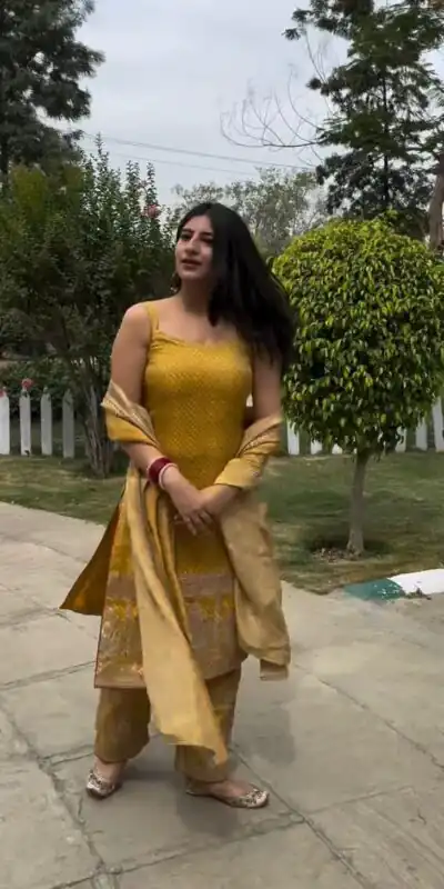 VLM 191 Yellow color Georgette Embroidery Digital Print Salwar Suit Casual, Wedding, Party, Festive, Events . Expected Delivery  4-6 Working Days @1999/- | Jump Suits, Salwar suit, Designer Suits, Casual Suits, Creative suits, Palazzo Suits, Party Wear Suits, Patiala Suits, Straight Suits