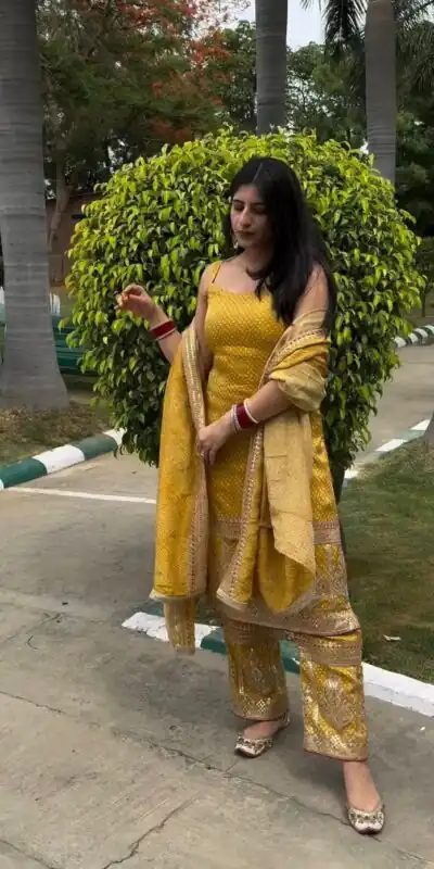 VLM 191 Yellow color Georgette Embroidery Digital Print Salwar Suit Casual, Wedding, Party, Festive, Events . Expected Delivery  4-6 Working Days @1999/- | Jump Suits, Salwar suit, Designer Suits, Casual Suits, Creative suits, Palazzo Suits, Party Wear Suits, Patiala Suits, Straight Suits
