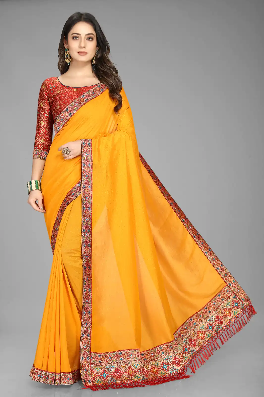 DDH Yellow Color Vichitra Silk Rich Pallu Jacquard Border Saree Events Casual, Wedding, Festive, Events Etc. Expected Delivery  4-6 Working Days @1549/- | Sarees, Bollywood Sarees, Creative Sarees, Designer Sarees, Embroidered Sarees, Ethnic Saree, Modern Digital sarees, Party Wear Sarees