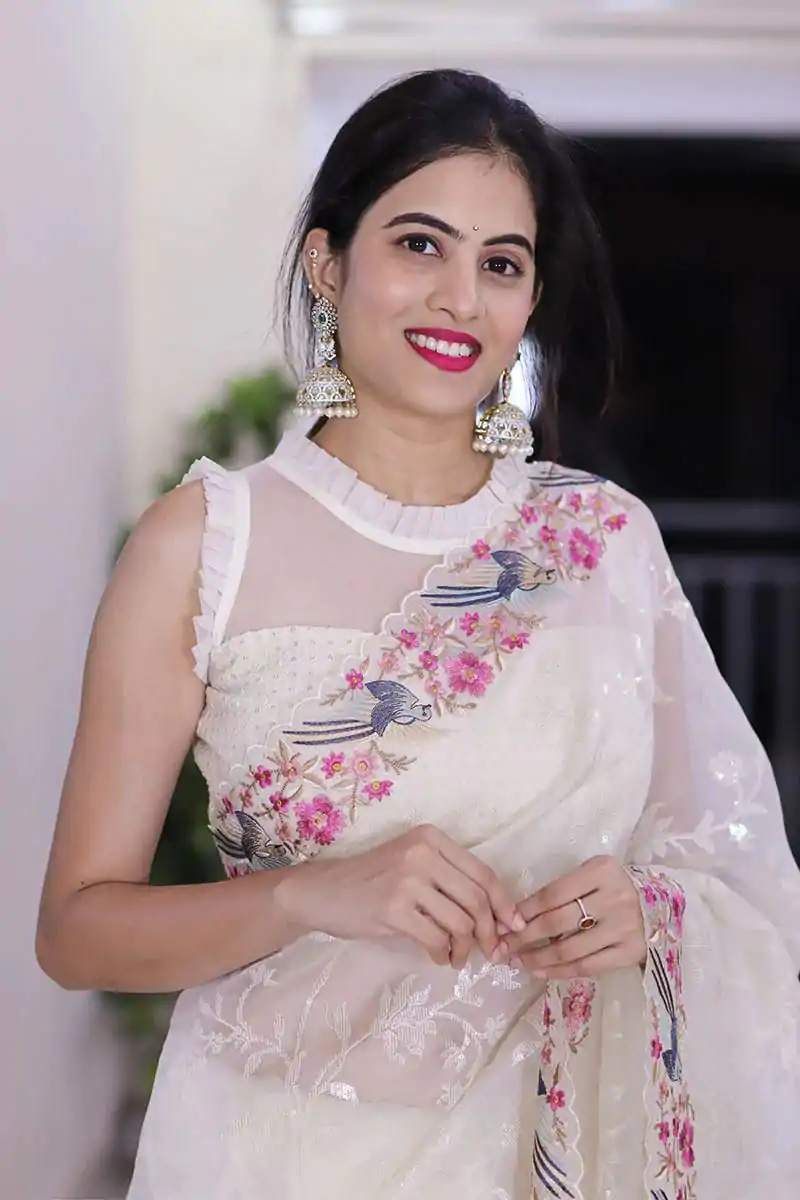 ST 455 White Color Georgette Cotton Thread Embroidery Saree Casual, Wedding, Party, Festive, Events Etc. Expected Delivery 4-6 Working Days @1949/- | Sarees, Bollywood Sarees, Creative Sarees, Designer Sarees, Embroidered Sarees, Ethnic Saree, Modern Digital sarees, Party Wear Sarees