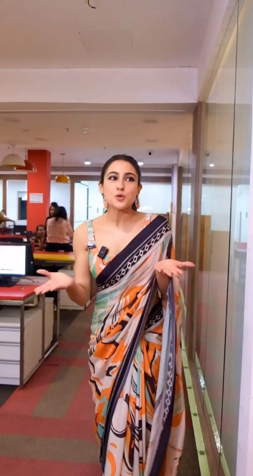 JM Sara Ali Malty Color Satin Silk Blouse Digital Printed Saree , Party Wear, Events, Festivals Expected Delivery 4-6 Working Days 1549/- | Sarees, Bollywood Sarees, Creative Sarees, Designer Sarees, Embroidered Sarees, Ethnic Saree, Modern Digital sarees, Party Wear Sarees