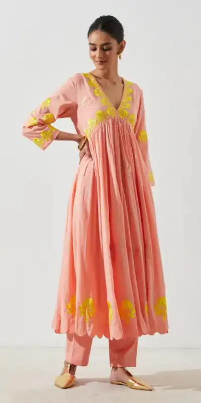 RTC 5460 Peach Color Maslin Cotton Thread Embroidery Anarkali Suit Casual, Wedding, Party, Festive, Events. Expected Delivery 4-6 Working Days @1499/- | Anarkali Suits, Bollywood Anarkali, Creative-Anarkali, Designer Anarkali, Embroidered Anarkali, Party Wear Anarkali