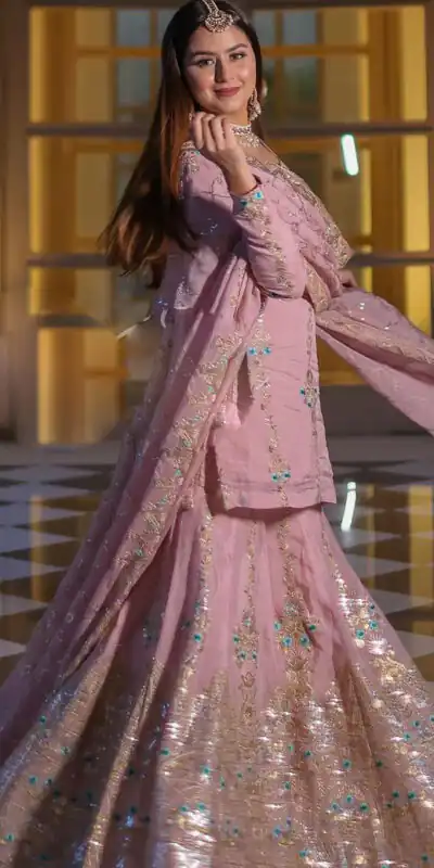 VLM 148 Pink color Foix Georgette Embroidery Salwar Suit Casual, Wedding, Party, Festive, Events . Expected Delivery  4-6 Working Days @2299/- | Jump Suits, Salwar suit, Designer Suits, Casual Suits, Creative suits, Palazzo Suits, Party Wear Suits, Patiala Suits, Straight Suits