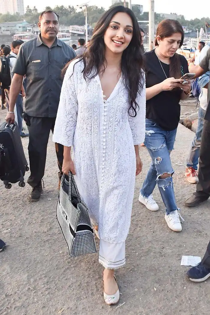 KD 1387 White Color Faux Georgette Chain-Stitched Salwar Suit Casual, Party, Wedding, Festive, Events Etc.  Expected Delivery 4-6 Working Days @1649/- | Salwar suit, Designer Suits, Casual Suits, Creative suits, Palazzo Suits, Party Wear Suits, Patiala Suits, Straight Suits