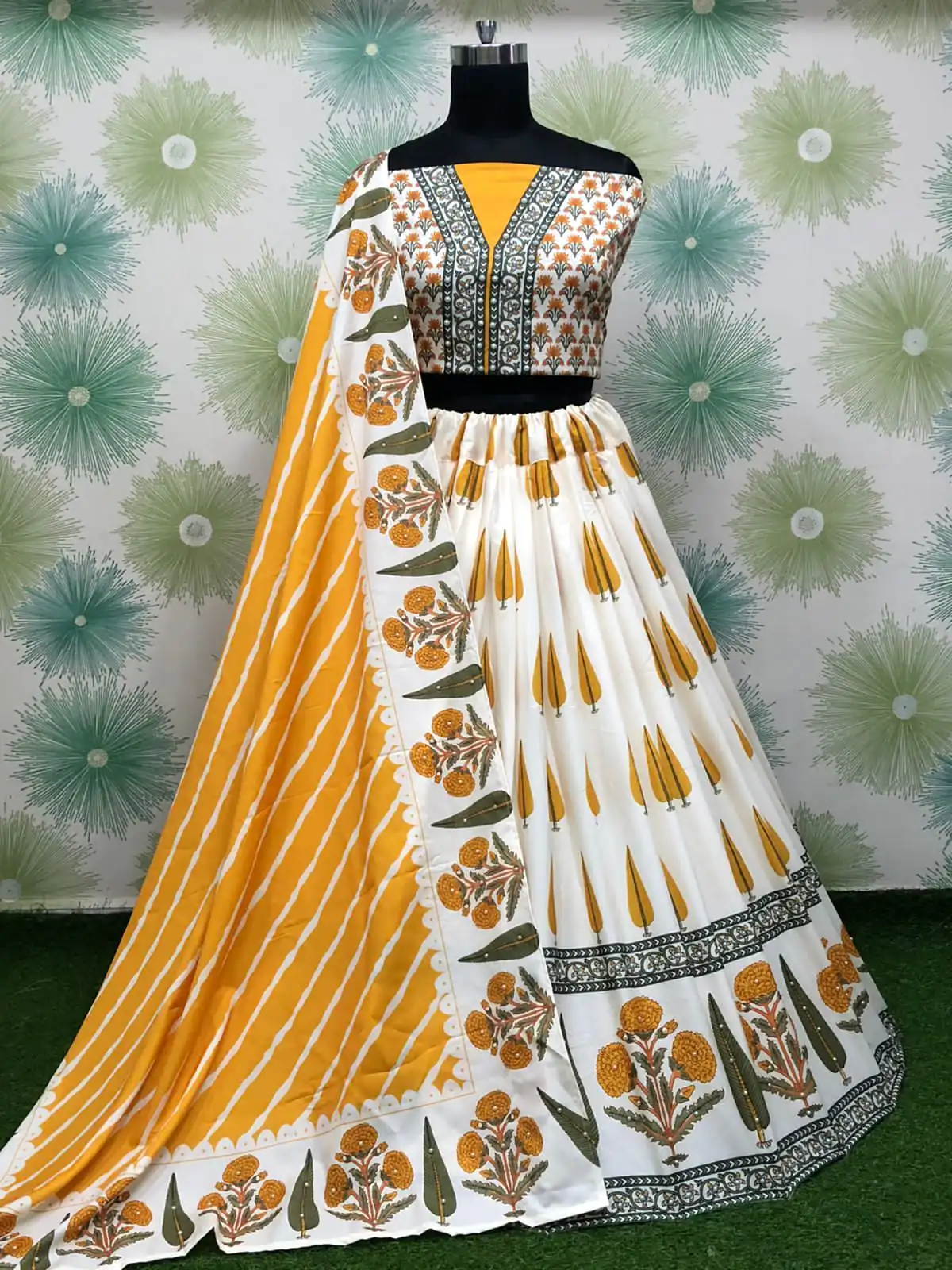 RC 231 White Color Silk Embroidery Sequins Amazing Print Lehenga Choli Casual, Party Wedding, Festive, Events Etc. Delivery  4-6 Working Days 1999/- | Lehenga, Bollywood Lehenga, Creative Lehenga, Designer Lehenga, Embroidered Lehenga, Party Wear Lehenga