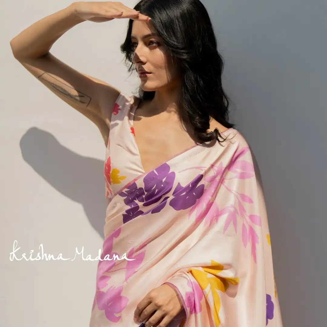  JM Krishna Madana2 Cream Pink Color Satin Silk Blouse Digital Print Saree, Party Wear, Events, Festivals Expected Delivery 4-6 Working Days 1549/- | Sarees, Bollywood Sarees, Creative Sarees, Designer Sarees, Embroidered Sarees, Ethnic Saree, Modern Digital sarees, Party Wear Sarees