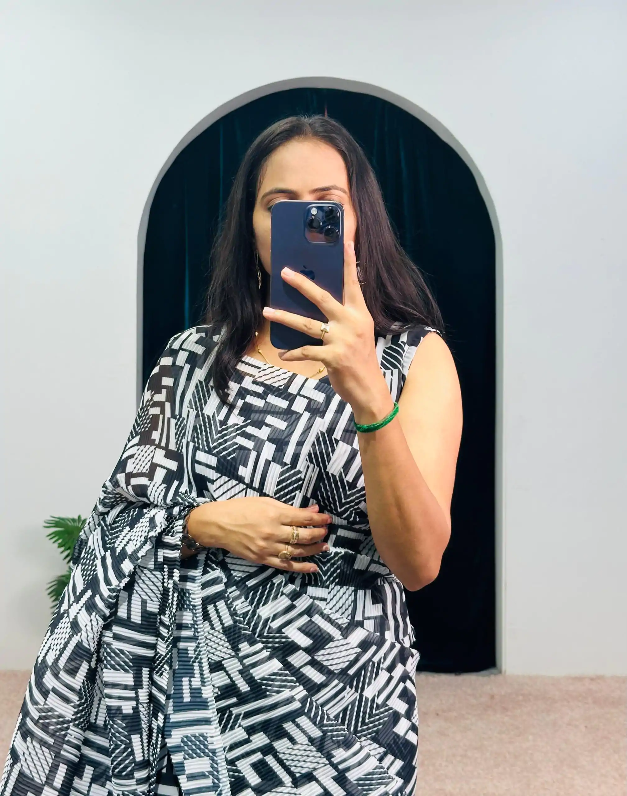 ST 1051 Black Color Georgette Digital Printed Work Saree Saree Casual, Wedding, Party, Festive, Events Etc. Expected Delivery 4-6 Working Days @1849/- | Sarees, Bollywood Sarees, Creative Sarees, Designer Sarees, Embroidered Sarees, Ethnic Saree, Modern Digital sarees, Party Wear Sarees