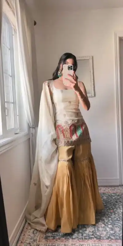 SRK 5150 White Color Pure Chinnon Silk Embroidery Sequence Salwar Suit Wedding, Party, Festive, Events Expected Delivery 4-6 Working Days @ 1999/- | Jump Suits, Salwar suit, Designer Suits, Casual Suits, Creative suits, Palazzo Suits, Party Wear Suits, Patiala Suits, Straight Suits