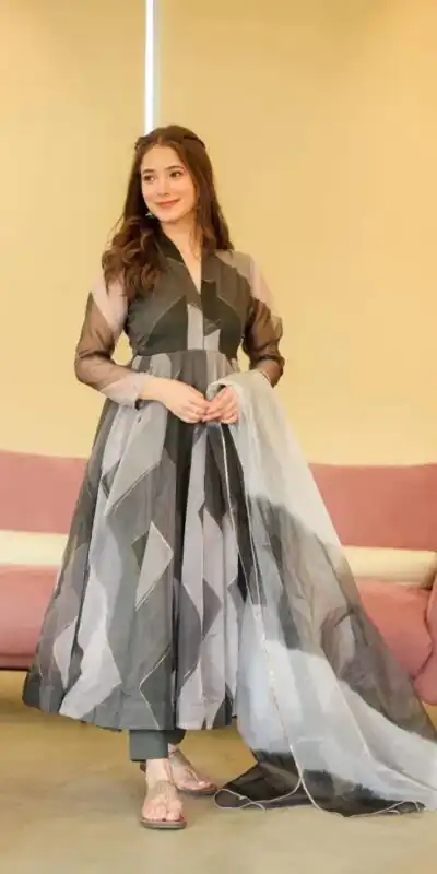 RTC 5517 Black Color Tabby Silk Organza Digital Printed Salwar Suit Wedding, Party, Festive, Events Etc. Expected Delivery 4-6 Working Days @2099/- | Jump Suits, Salwar suit, Designer Suits, Casual Suits, Creative suits, Palazzo Suits, Party Wear Suits, Patiala Suits, Straight Suits