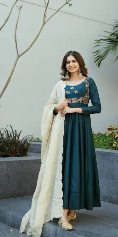 KD 1450 Blue Color Fhantom Silk Thread Work Salwar Suit Casual, Party, Wedding, Festive, Events Etc. Expected Delivery 4-6 Working Days @1899/- | Jump Suits, Salwar suit, Designer Suits, Casual Suits, Creative suits, Palazzo Suits, Party Wear Suits, Patiala Suits, Straight Suits