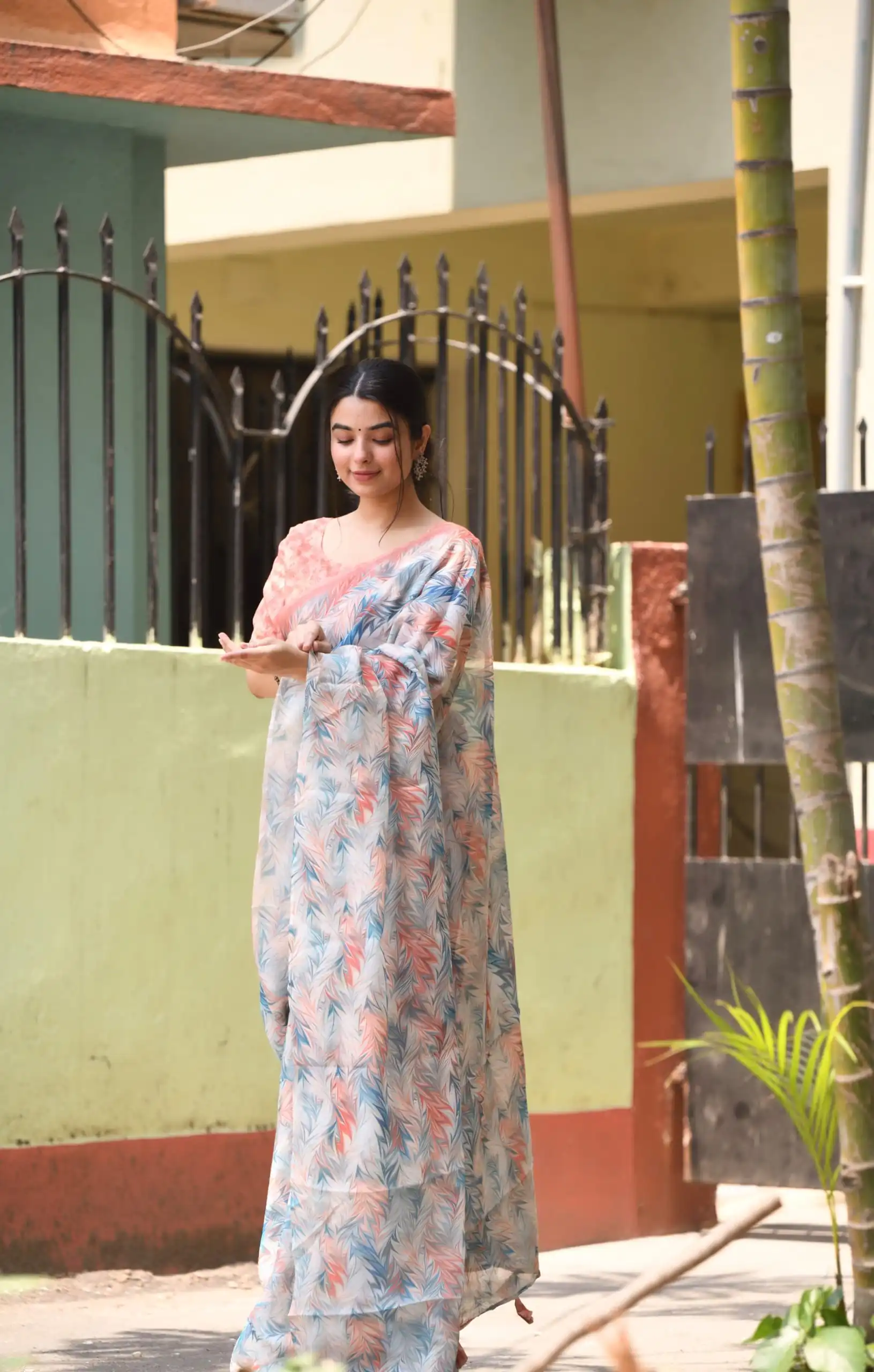 Veechis 111 Light Blue Color Linen Beautiful Digital Printed Work Saree Casual, Party Festive, Events. Expected Delivery 4-6 Working Days @1549/- | Sarees, Bollywood Sarees, Creative Sarees, Designer Sarees, Embroidered Sarees, Modern Digital sarees, Party Wear Sarees