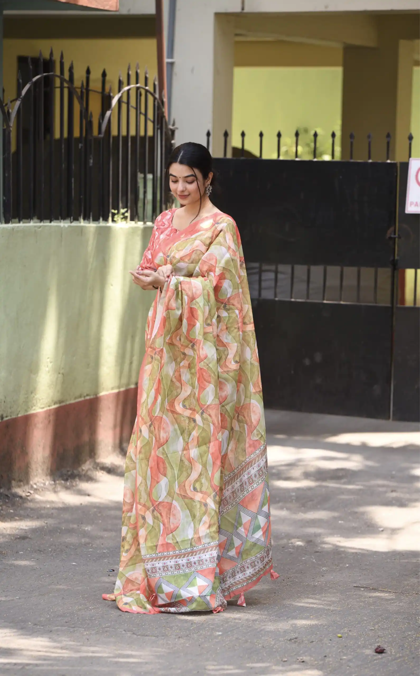 Veechis 111 Pista Green Color Linen Beautiful Digital Printed Work Saree Casual, Party Festive, Events. Expected Delivery 4-6 Working Days @1549/- | Sarees, Bollywood Sarees, Creative Sarees, Designer Sarees, Embroidered Sarees, Modern Digital sarees, Party Wear Sarees