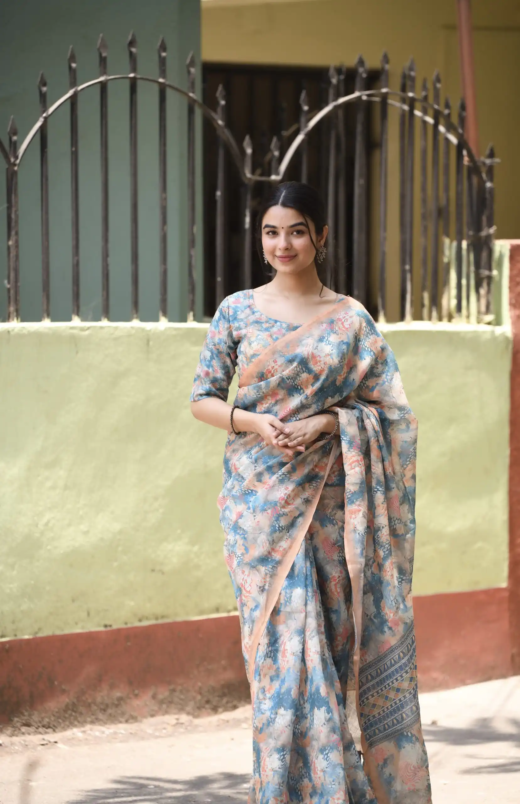 Veechis 111 Sky Blue Color Linen Beautiful Digital Printed Work Saree Casual, Party Festive, Events. Expected Delivery 4-6 Working Days @1549/- | Sarees, Bollywood Sarees, Creative Sarees, Designer Sarees, Embroidered Sarees, Modern Digital sarees, Party Wear Sarees