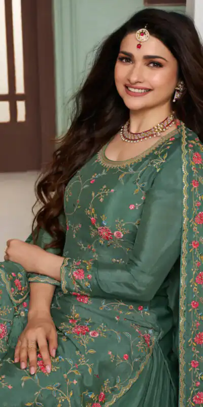 FC AVANTI Green Color Chinon Embroidery Multi Work Salwar Suit Wedding, Party, Festive events, etc.  Expected Delivery  4-6 Working Days @2899/- | Jump Suits, Salwar suit, Designer Suits, Casual Suits, Creative suits, Palazzo Suits, Party Wear Suits, Patiala Suits, Straight Suits