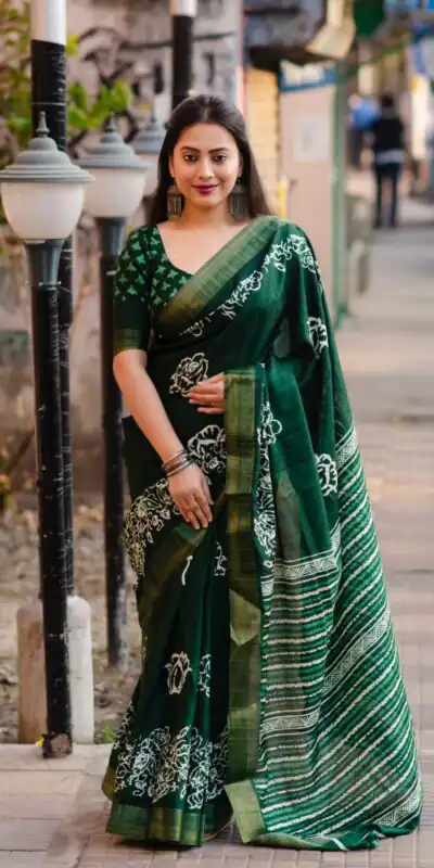 NT 493 Green Color Plain Linen Digital Printed All Over Saree Events Casual Wedding Festive . Expected Delivery  4-6 Working Days @1449/- | Sarees, Bollywood Sarees, Creative Sarees, Designer Sarees, Embroidered Sarees, Ethnic Saree, Modern Digital sarees, Party Wear Sarees